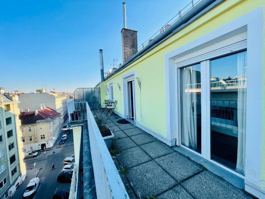 비엔나 Cosy Flat With Huge Terrasse! Long Or Shortterm 아파트 외부 사진