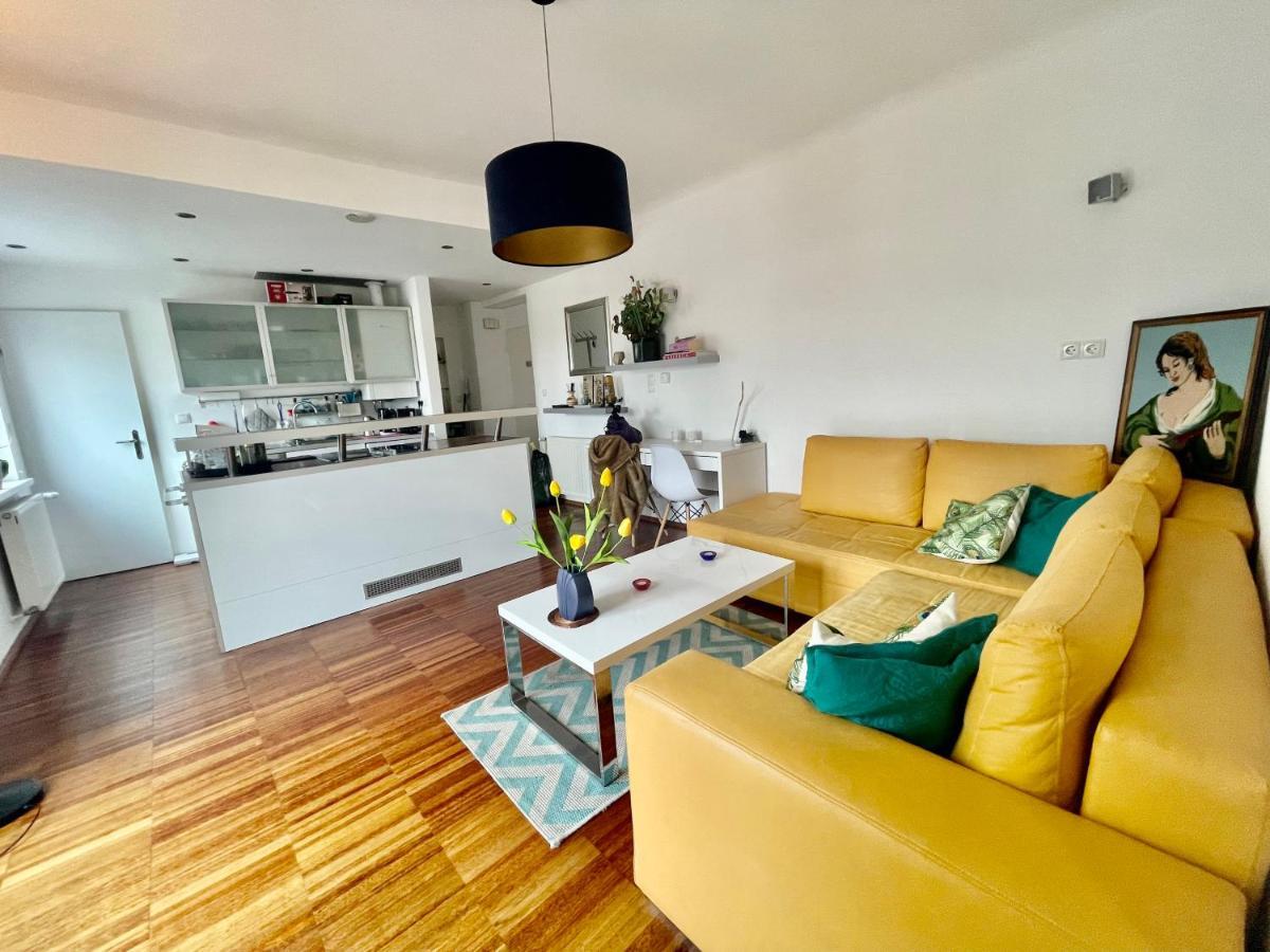 비엔나 Cosy Flat With Huge Terrasse! Long Or Shortterm 아파트 외부 사진